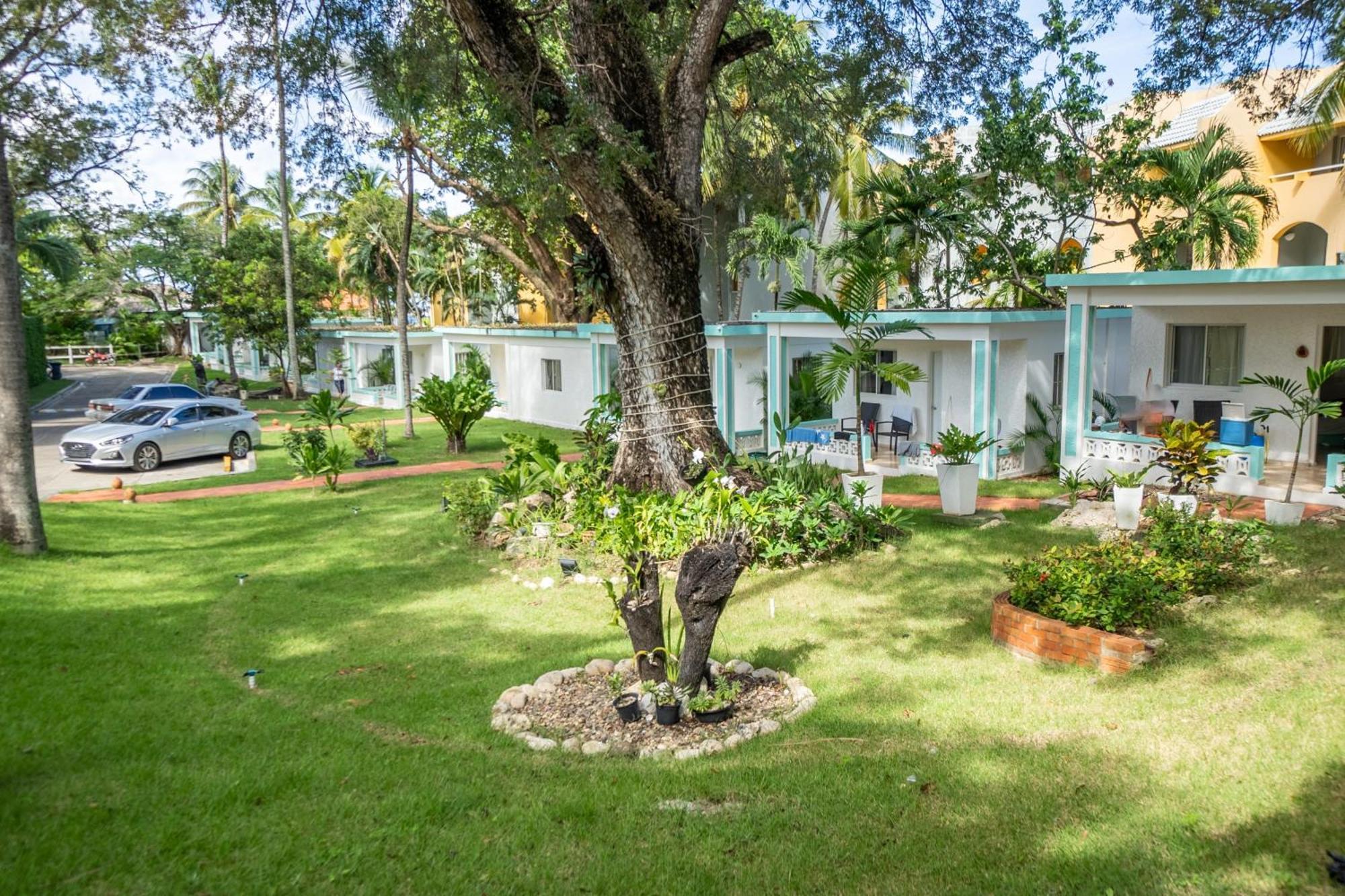 Bungalow #6 At Waterfront Playa Alicia Sosúa Kültér fotó